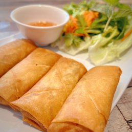 Chả Giò / Egg Rolls