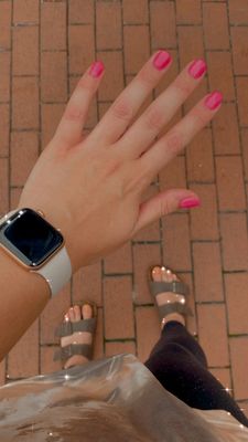 Glamour Nails by null