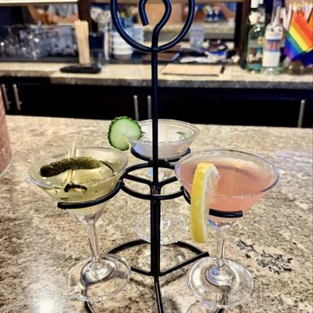 Last Drop Tavern - Happy Hour Tini-trio with cucumber, pickle and lemon drop martinis! - Bars Near Me - San Francisco, California Last Drop Tavern - Happy Hour Tini-trio with cucumber, pickle and lemon drop martinis! - Bars Near Me - San Francisco, California