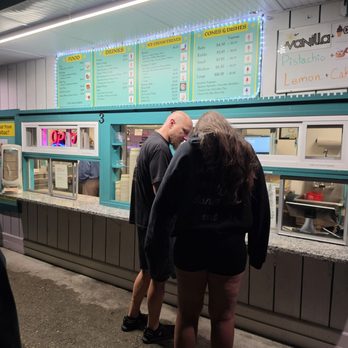 King Kone - Ice Cream & Frozen Yogurt Near Me - Merrimack, New Hampshire