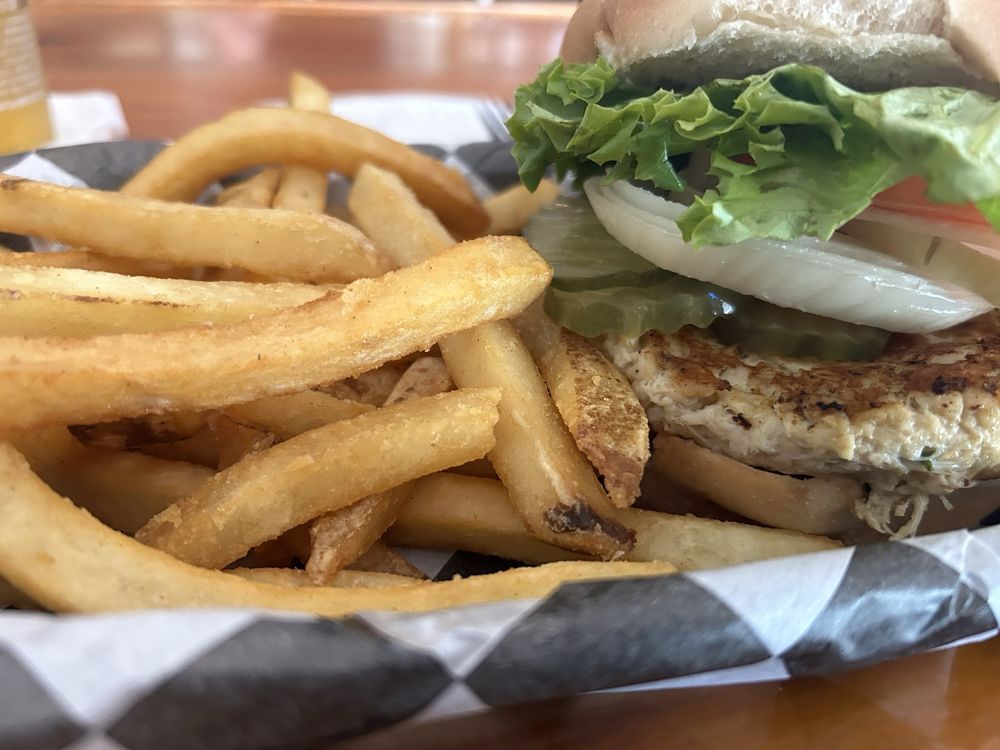 Pop's Raw Bar & Restaurant