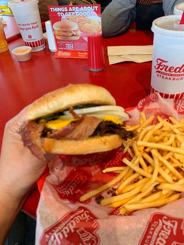 FREDDY’S FROZEN CUSTARD & STEAKBURGERS 59 Photos & 70 Reviews 2121