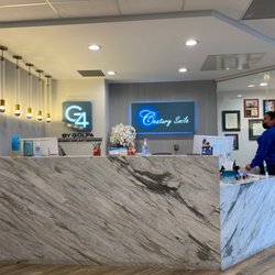 Century Smile - Front Desk