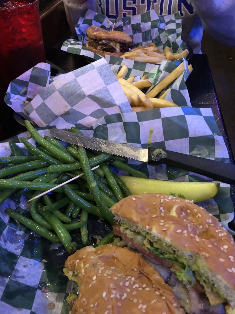 KKATIE’S BURGER BAR 56 Photos & 145 Reviews Burgers 1899 Ocean St