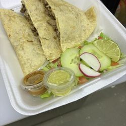Mi Chilanguita - Quesadilla