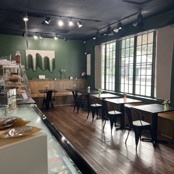 Zandylu - Inside dining... - Patisserie/Cake Shop Near Me - Portsmouth, Virginia Zandylu - Inside dining... - Patisserie/Cake Shop Near Me - Portsmouth, Virginia