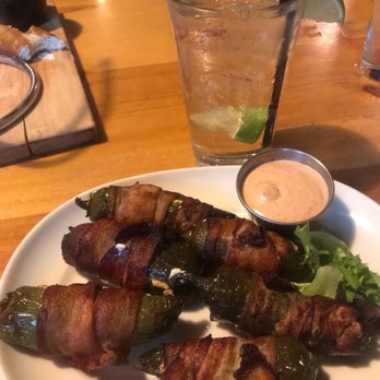 JP's Hy Iu Hee Hee - Jalapeño poppers - Pizza Near Me - Gig Harbor, Washington