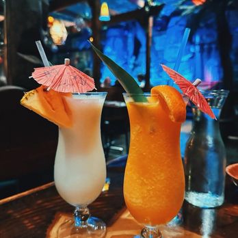 The Tiki Terrace - Pina colada and mango colada - Hawaiian Near Me - Des Plaines, Illinois