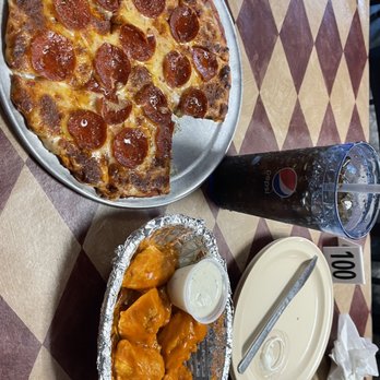 Double D's Pizzeria - Highly recommend!! I got the lunch special with the wings, drink and pizza for under $12, oogey gooey goodness! - Italian Near Me - St. Louis, Missouri