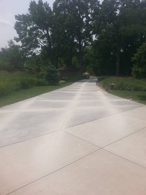 Long driveway in Kenosha County - Long driveway being set up with wire mesh and rod to prevent cracking and separation. Long driveway in Kenosha County - Long driveway being set up with wire mesh and rod to prevent cracking and separation.