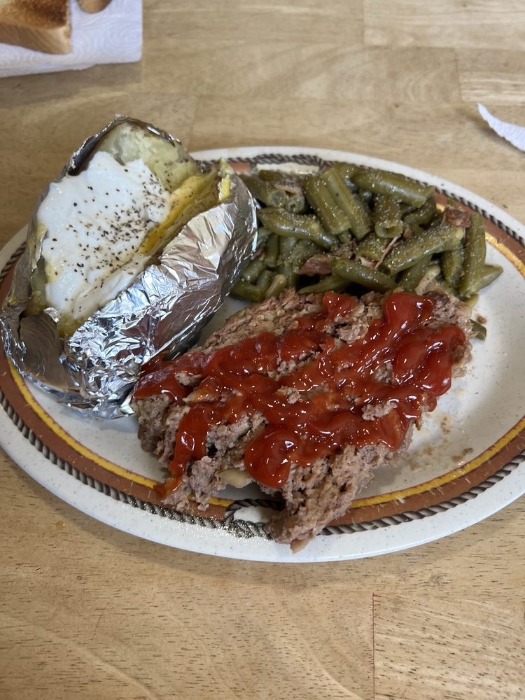 Kad-E-Korner Store & Deli