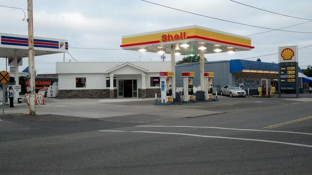 GARIBALDI SHELL & GROCERY Updated September 2024 701 Garibaldi Ave
