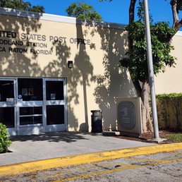 Exterior photo of USPS - Boca Raton, Florida Exterior photo of USPS - Boca Raton, Florida