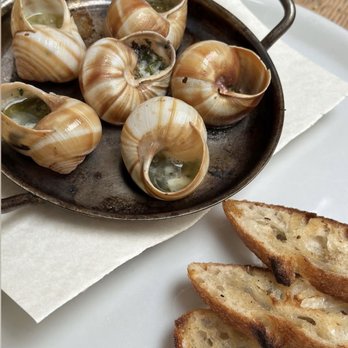 Casanova - Escargot - Italian Near Me - Carmel-by-the-Sea, California Casanova - Escargot - Italian Near Me - Carmel-by-the-Sea, California
