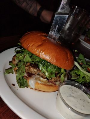 319 Broderick by null