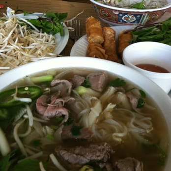 Egg Roll Number 1 - Vietnamese Near Me - Indianapolis, Indiana Egg Roll Number 1 - Vietnamese Near Me - Indianapolis, Indiana