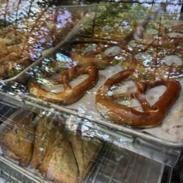 Pretzel & Scones Pretzel & Scones