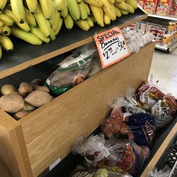 Campo "Green" Store - More Veggies & Fruits - Grocery Near Me - Campo, California