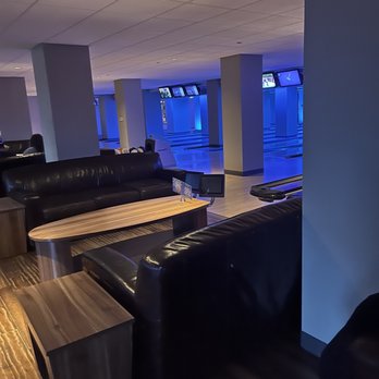 Pinstripes - Bowling area - New American Near Me - Chicago, Illinois