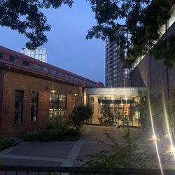 Roundhouse Arts & Recreation Centre