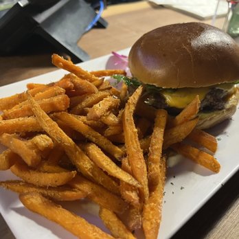 Bella’s Fusion - 5. Brooklyn Burger - Mexican Near Me - New York, New York