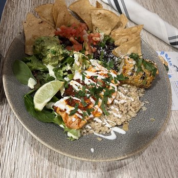 Pacific Catch - Mexican Grill Bowl with salmon - Sushi Bars Near Me - Santa Clara, California Pacific Catch - Mexican Grill Bowl with salmon - Sushi Bars Near Me - Santa Clara, California