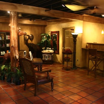 Safari Pet Resort - Safari Lobby - Pet Groomers Near Me - Murfreesboro, Tennessee Safari Pet Resort - Safari Lobby - Pet Groomers Near Me - Murfreesboro, Tennessee