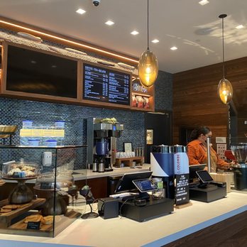 The Fly-By - Cafes Near Me - Mountain View, California