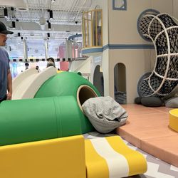 Kira Kids Cafe