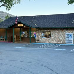 Topaz Chevron - Store