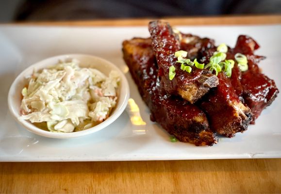 EMBARGO - Updated June 2025 - 332 Photos & 496 Reviews - 453 Main St