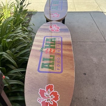 Aloha Food Factory - Outside benches with shade - Hawaiian Near Me - Alhambra, California