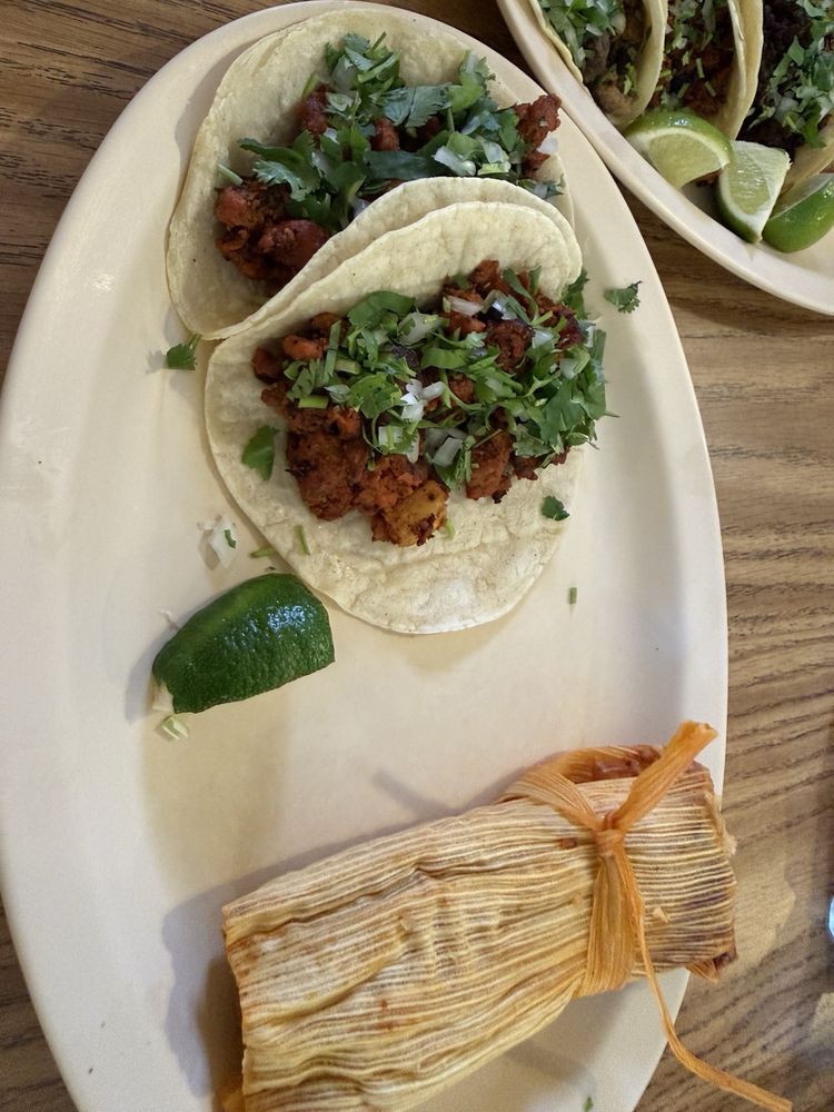 Tacos Mi Pueblo Logo