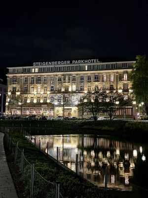 Steigenberger Parkhotel, Düsseldorf by null