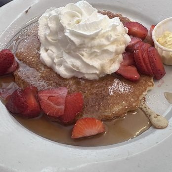 The Red Hen Cafe - Strawberry Pancakes - Breakfast & Brunch Near Me - Helendale, California