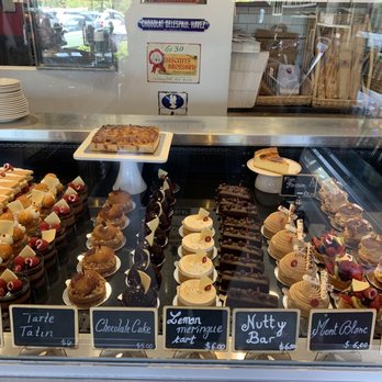 Moulin - pastries and desserts - Bakeries Near Me - Newport Beach, California Moulin - pastries and desserts - Bakeries Near Me - Newport Beach, California