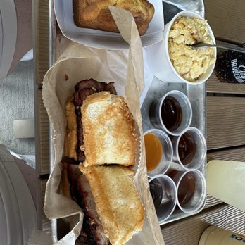 City Barbeque - Beef Brisket sandwich, cornbread, mac n cheese - Barbeque Near Me - Winter Park, Florida