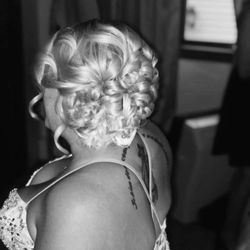 Salon Tres Chic