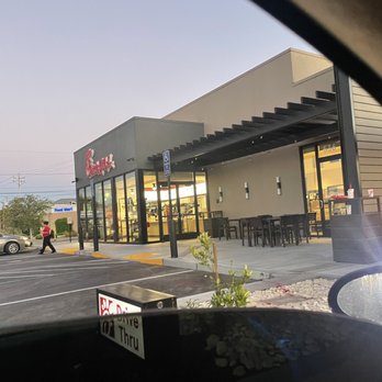 Chick-fil-A - This location is so clean. - Fast Food Near Me - Redwood City, California Chick-fil-A - This location is so clean. - Fast Food Near Me - Redwood City, California