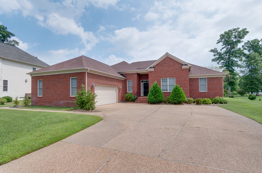 ASHLEY CLEVENGER KELLER WILLIAMS REALTY Updated August 2024 12