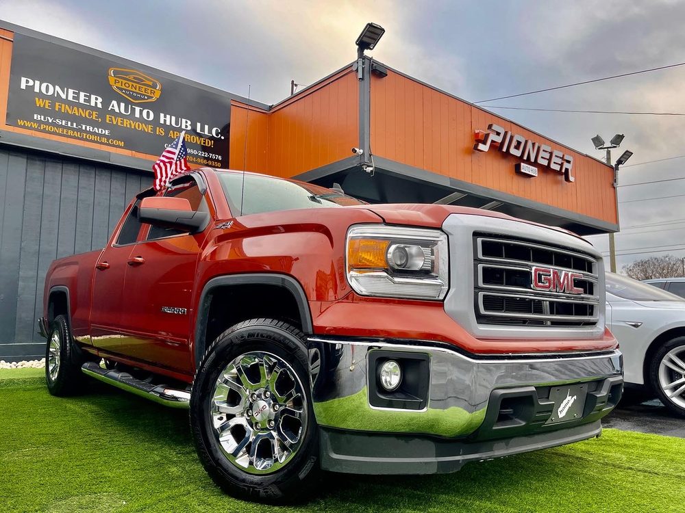 PIONEER AUTO HUB Updated June 2024 3800 N Tryon St, Charlotte