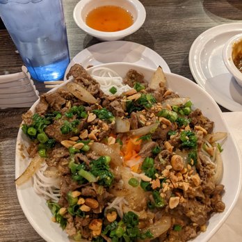 Pho So 1 - Bun Bo Xao Xa - HUGE portion, sooo worth it - Vietnamese Near Me - Las Vegas, Nevada Pho So 1 - Bun Bo Xao Xa - HUGE portion, sooo worth it - Vietnamese Near Me - Las Vegas, Nevada
