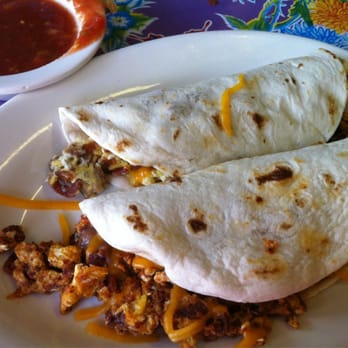 El Jordan Cafe - Breakfast burritos w chorizo, bacon, egg, beans, and cheese. Awesome! - Tex-Mex Near Me - Dallas, Texas El Jordan Cafe - Breakfast burritos w chorizo, bacon, egg, beans, and cheese. Awesome! - Tex-Mex Near Me - Dallas, Texas