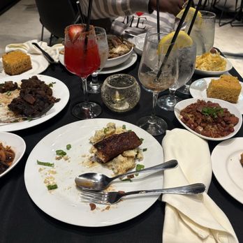 Let's Eat - Salmon, oxtails, gumbo, red beans and rice, cornbread, yams, and Mac n cheese - Soul Food Near Me - Compton, California Let's Eat - Salmon, oxtails, gumbo, red beans and rice, cornbread, yams, and Mac n cheese - Soul Food Near Me - Compton, California
