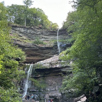 Kaaterskill Falls - Dismal water flow - Hiking Near Me
