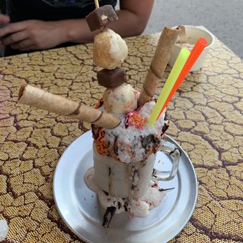 Black Rock Dessert - Trash fence - Desserts Near Me - Reno, Nevada