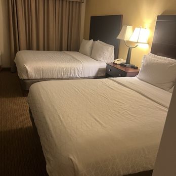 Holiday Inn Express St. Ignace-Lake Front - Room - Hotels Near Me - Saint Ignace, Michigan