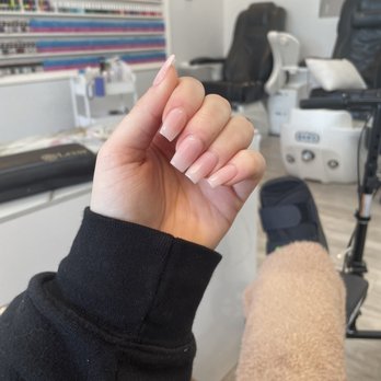 Polished Nail Lounge - Valentino Acrylic Powder #10 - Nail Salons Near Me - Orange, California Polished Nail Lounge - Valentino Acrylic Powder #10 - Nail Salons Near Me - Orange, California