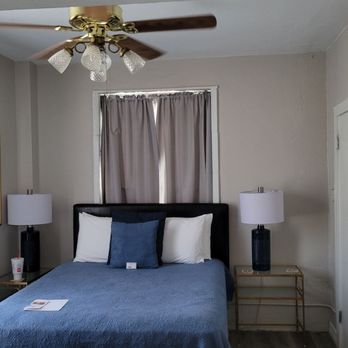 The Redlands Building - Queen bed bathroom is a little small but just a step away. - Palestine, Texas