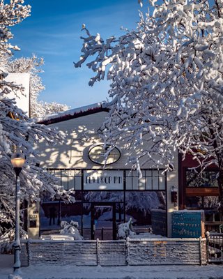 Dew Drop Inn by null